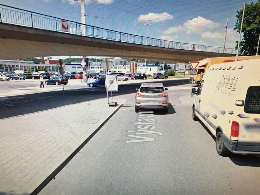 Utulne Ubytovani U Centra V Blizkosti Vystaviste Brno Eksteriør billede